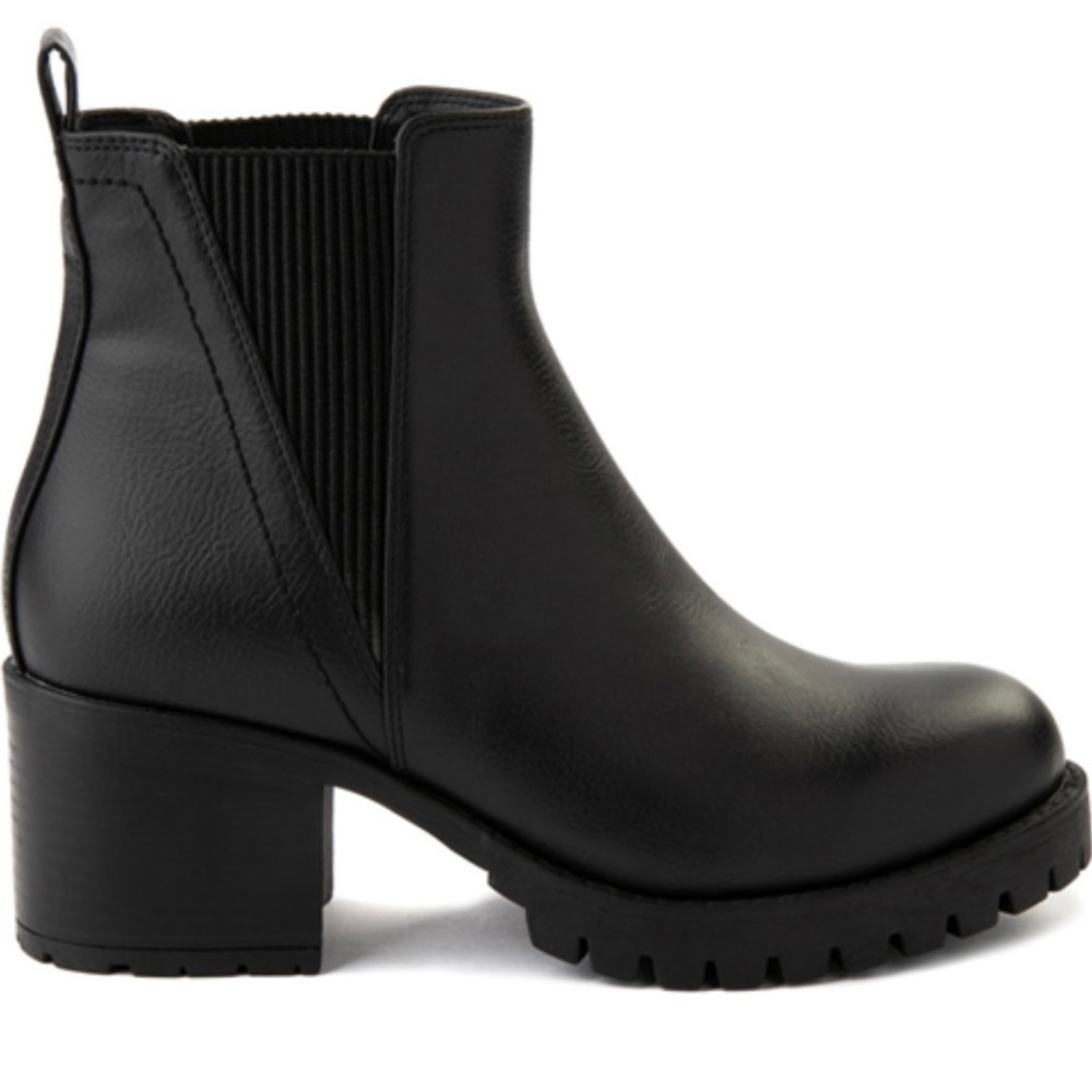 Womens MIA Laren Chelsea Boot - Black